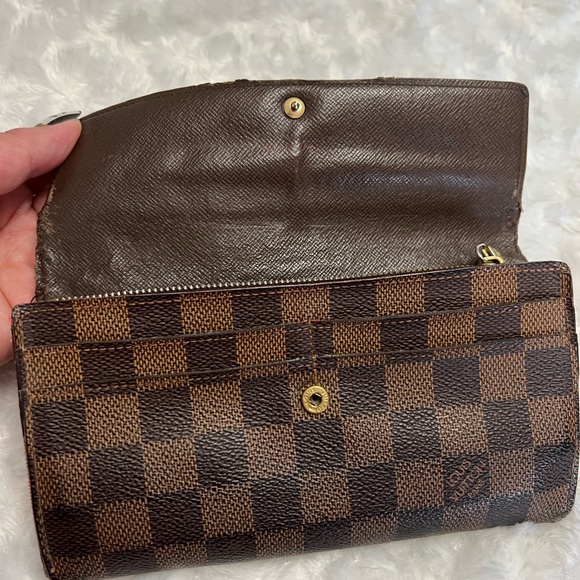 Vintage Louise Vuitton Wallet - Picture 6 of 15